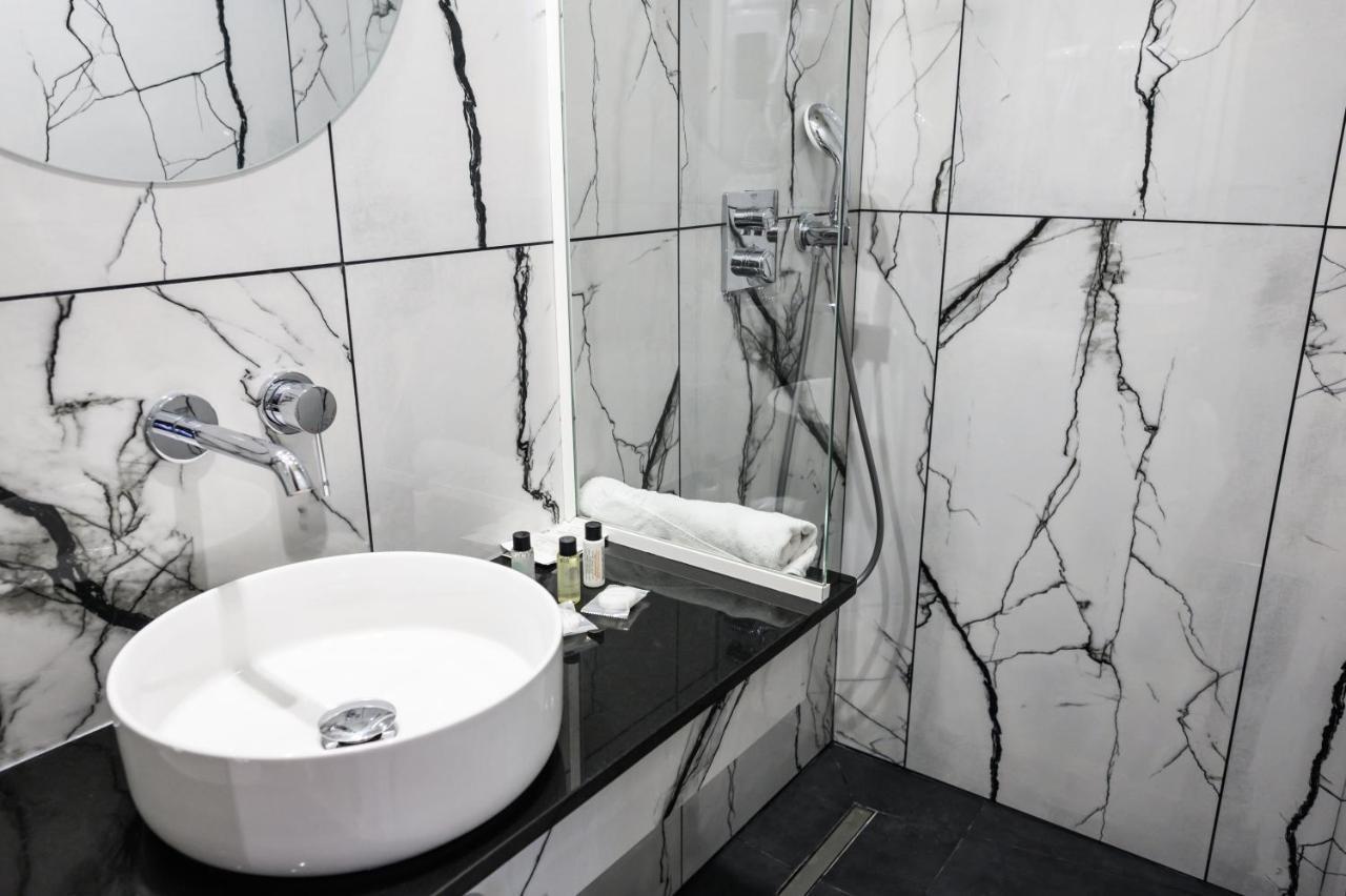 Hotel D'Alsace Paris Eksteriør billede